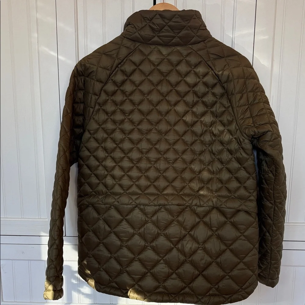 Athleta Quilted Jacket in Olive - Picture 3 of 6